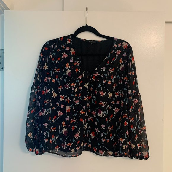 Madewell V-Neck Top in Drifting Flowers - Picture 6 of 9